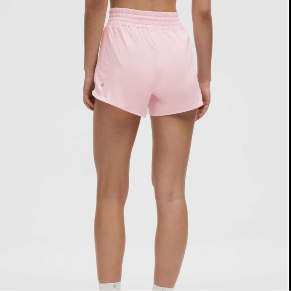 Lululemonš High Rise Pink Organza Hotty Hot Shorts Size 8 NWT 4ā Inseam - Picture 5 of 12